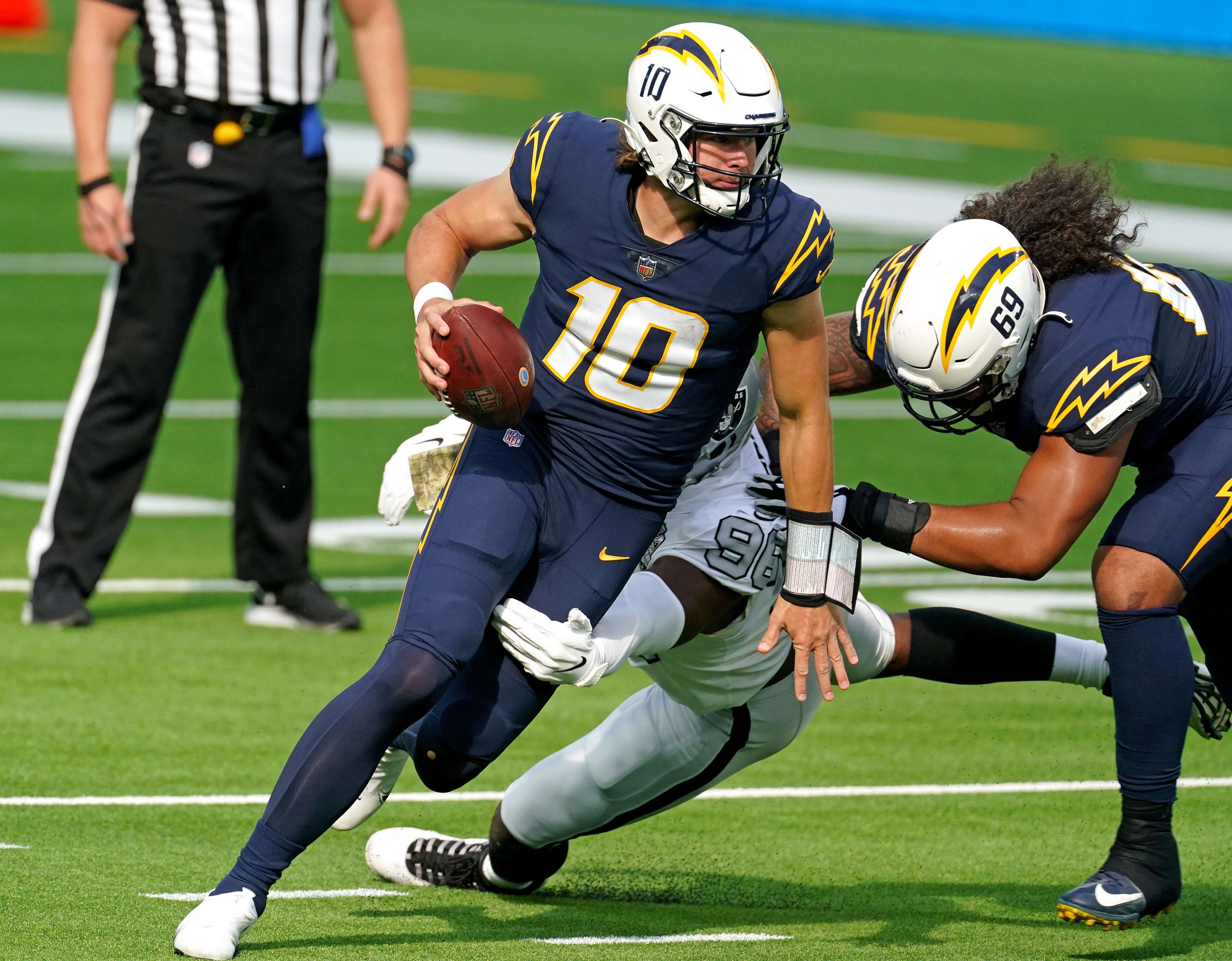 nfl-midseason-surprises-2020-the-most-surprising-players-and-performances-for-all-32-teams
