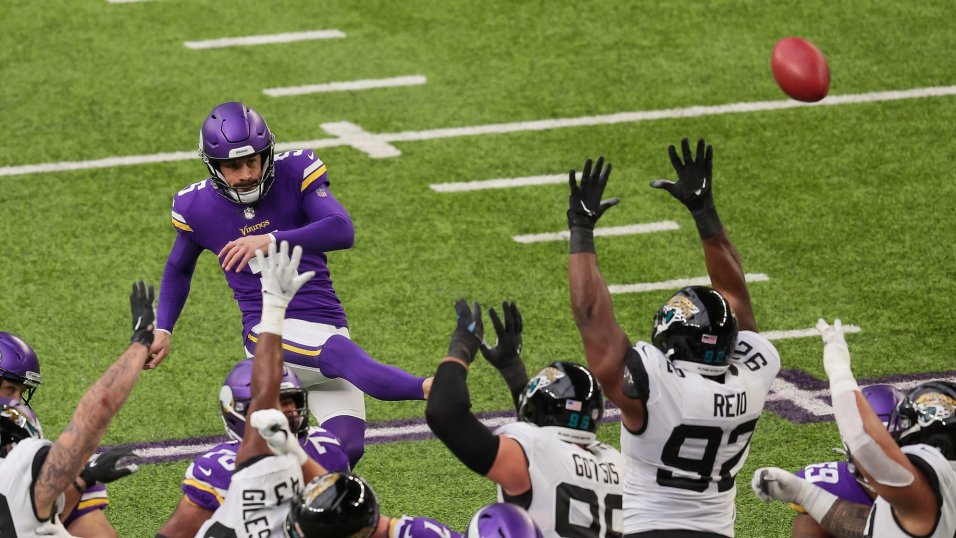 PFF ranks the Vikings as the NFL's best defense through six weeks