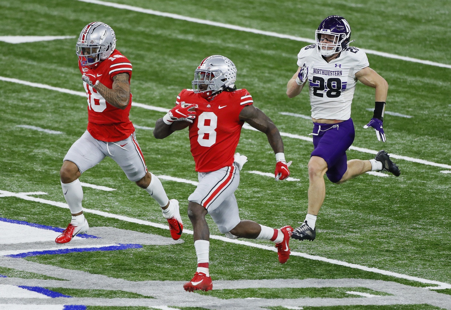 Why Elijah Mitchell is an NFL Workhorse and a Steak in Rookie Drafts