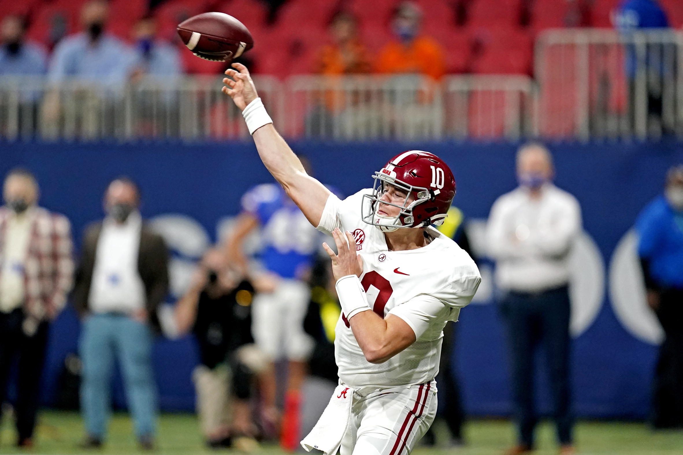 college-football-2020-conference-players-of-the-year