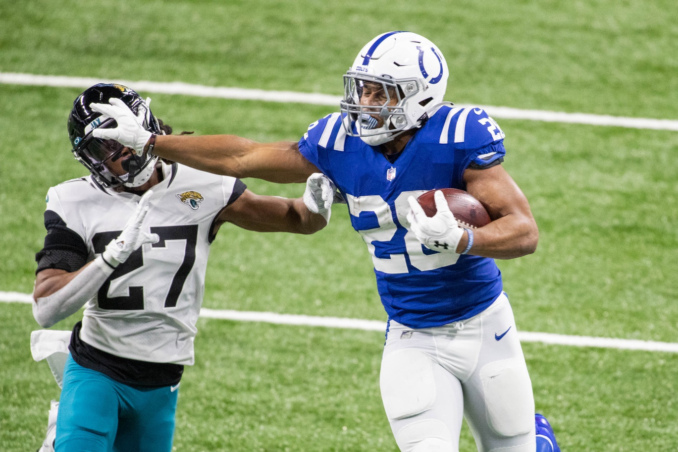 fantasy-football-week-17-recap-derrick-henry-tops-2000-rushing-yards-and-jonathan-taylor-cements-himself-as-a-2021-first-rounder