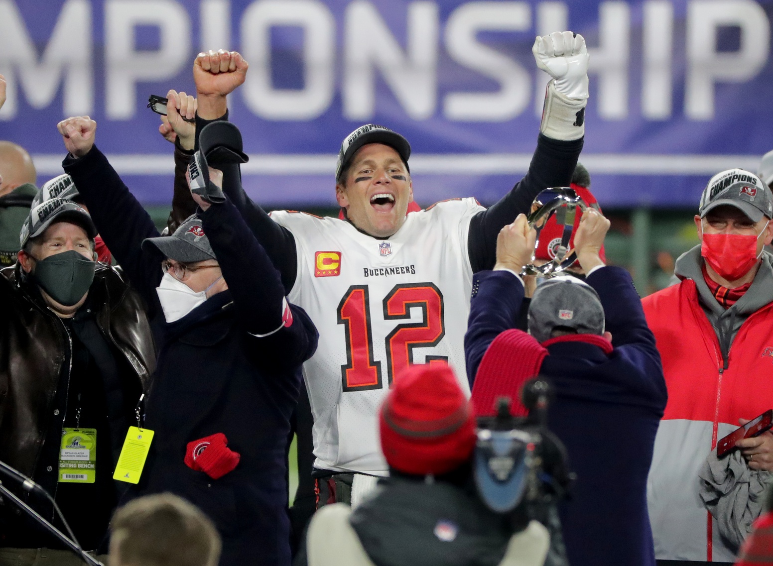 NFC, AFC Conference Championships preview: Brady vs. Rodgers, wild Bills,  wily Chiefs