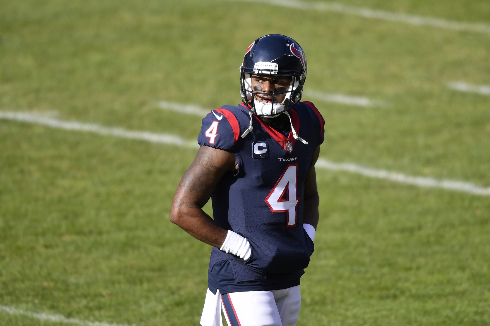 Tennessee Titans cornerback Kristian Fulton reads Houston Texans  quarterback Davis Mills' eyes perfectly for INT on Texans' first drive