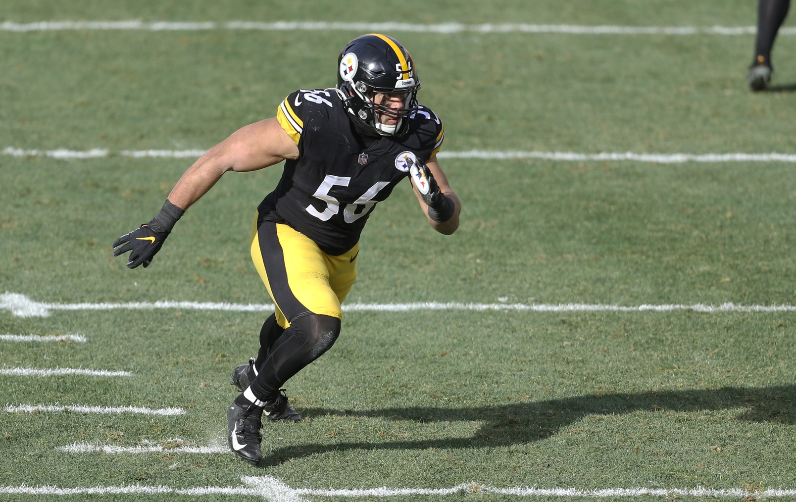 fantasy-football-buy-sell-hold-candidates-idp-dynasty-leagues-afc-north