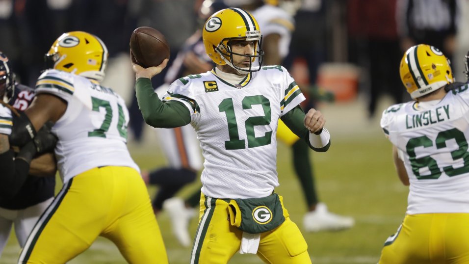 Simulating the season-long impact of Aaron Rodgers with the Packers vs.  with the Broncos, NFL and NCAA Betting Picks