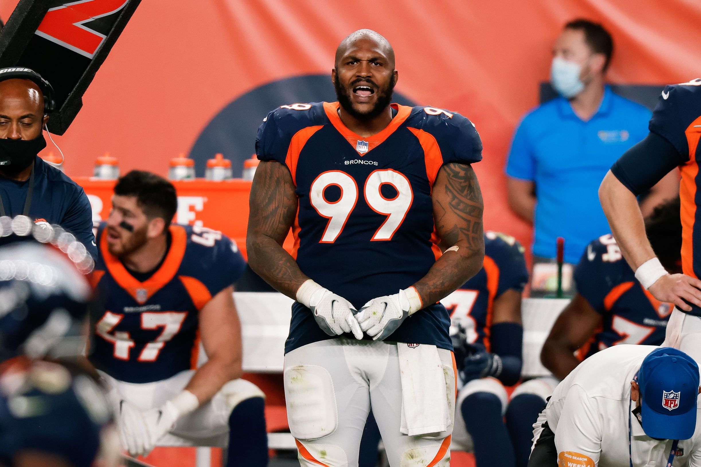 Denver Broncos heading into Titans game thin at edge rusher - Mile High  Sports