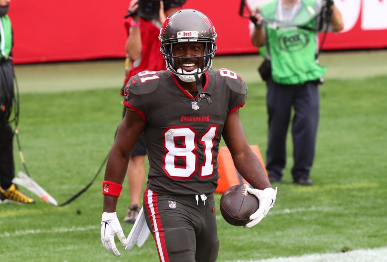 Best Remaining 2021 NFL Free Agents Reported Visits interest Team Fits And Updated Contract 