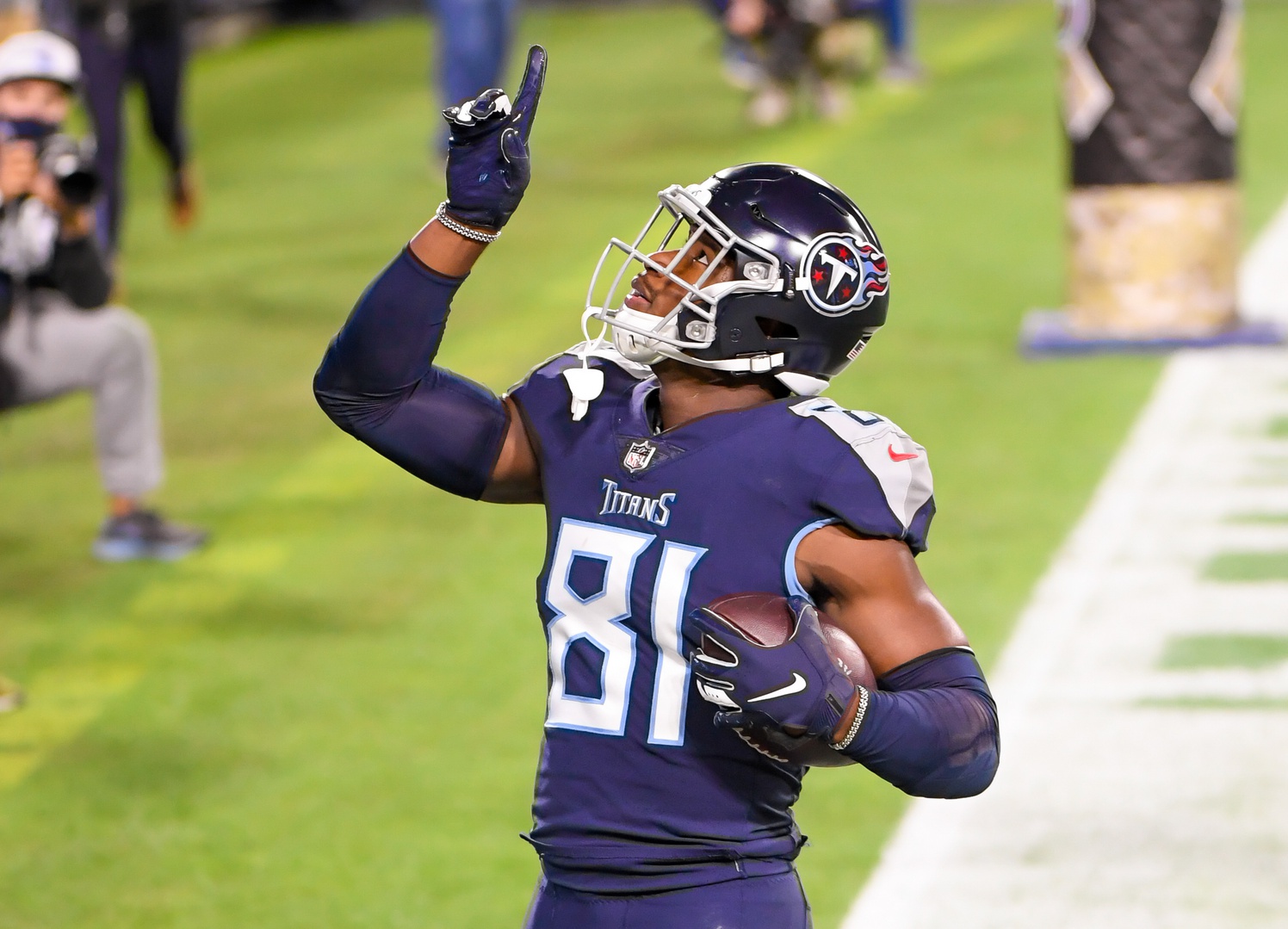 fantasy-football-fantasy-fallout-jonnu-smith-signs-with-new-england-patriots