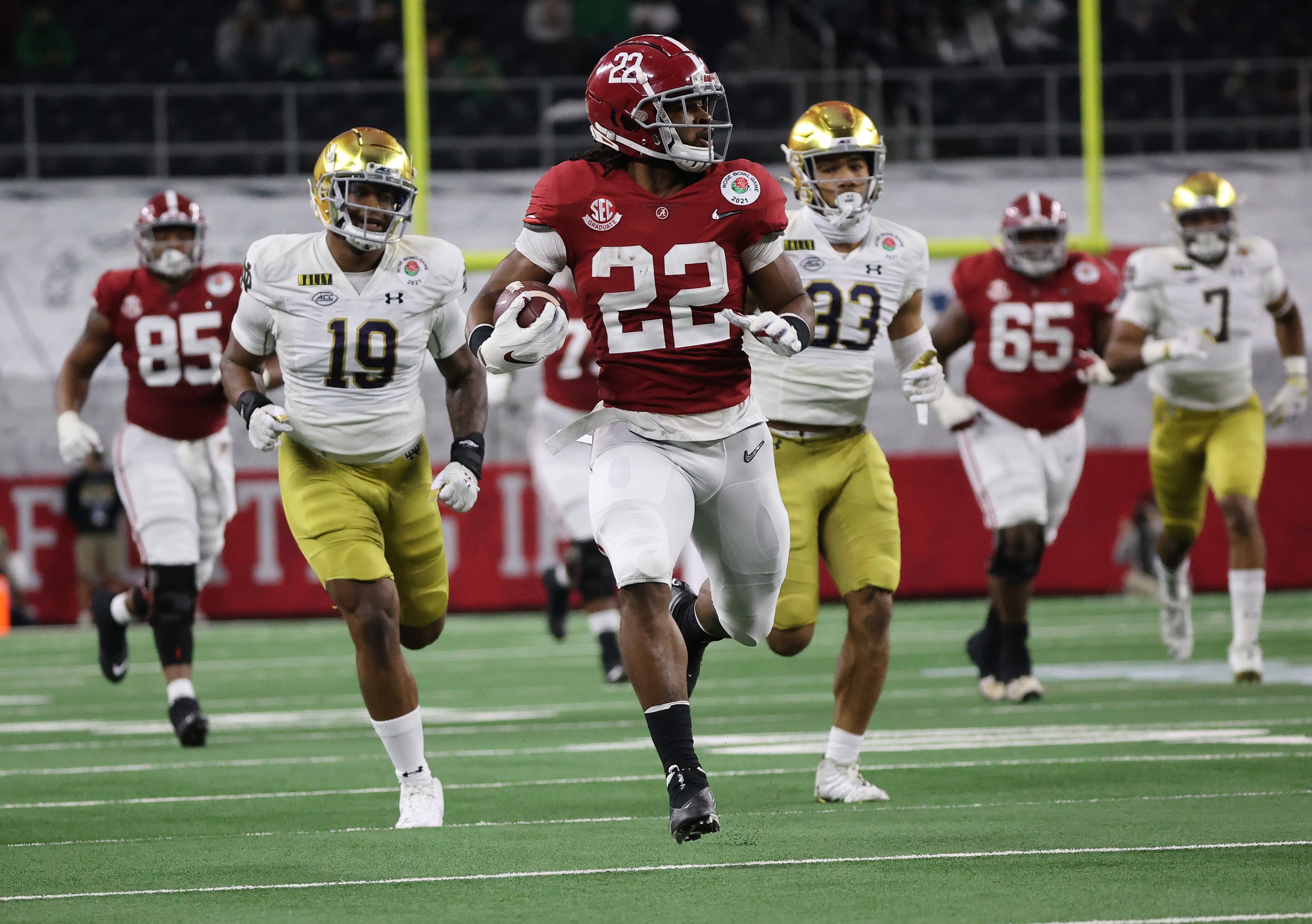 NFL Draft Betting Picks: Najee Harris First RB Drafted, DeVonta Smith To  Eagles, More