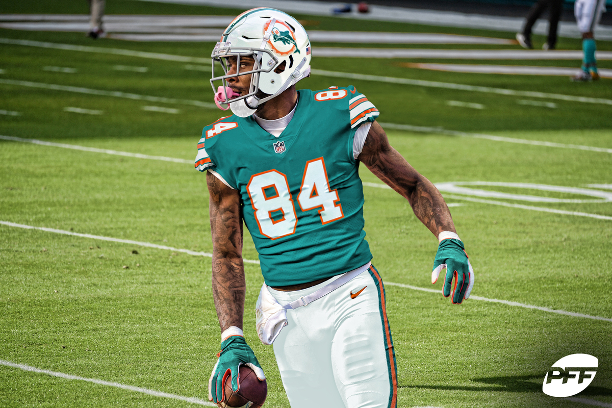 draft-2021-nfl-mock-draft-denver-broncos-trade-up-for-qb-trey-lance-florida-te-kyle-pitts-lands-with-the-miami-dolphins-at-no-6
