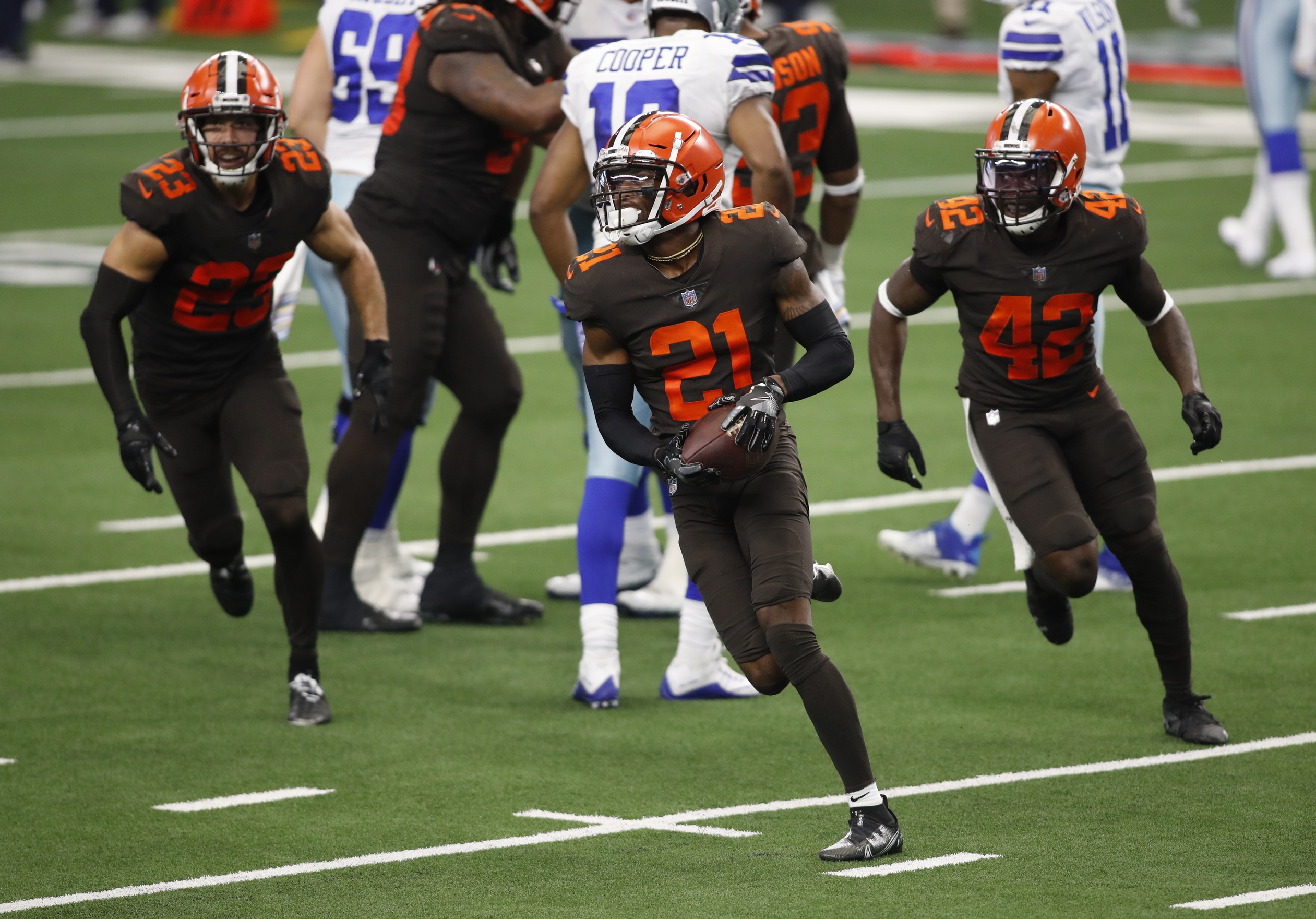 Where the Browns' Denzel Ward ranks on Pro Football Focus' list of the NFL's  best cornerbacks 