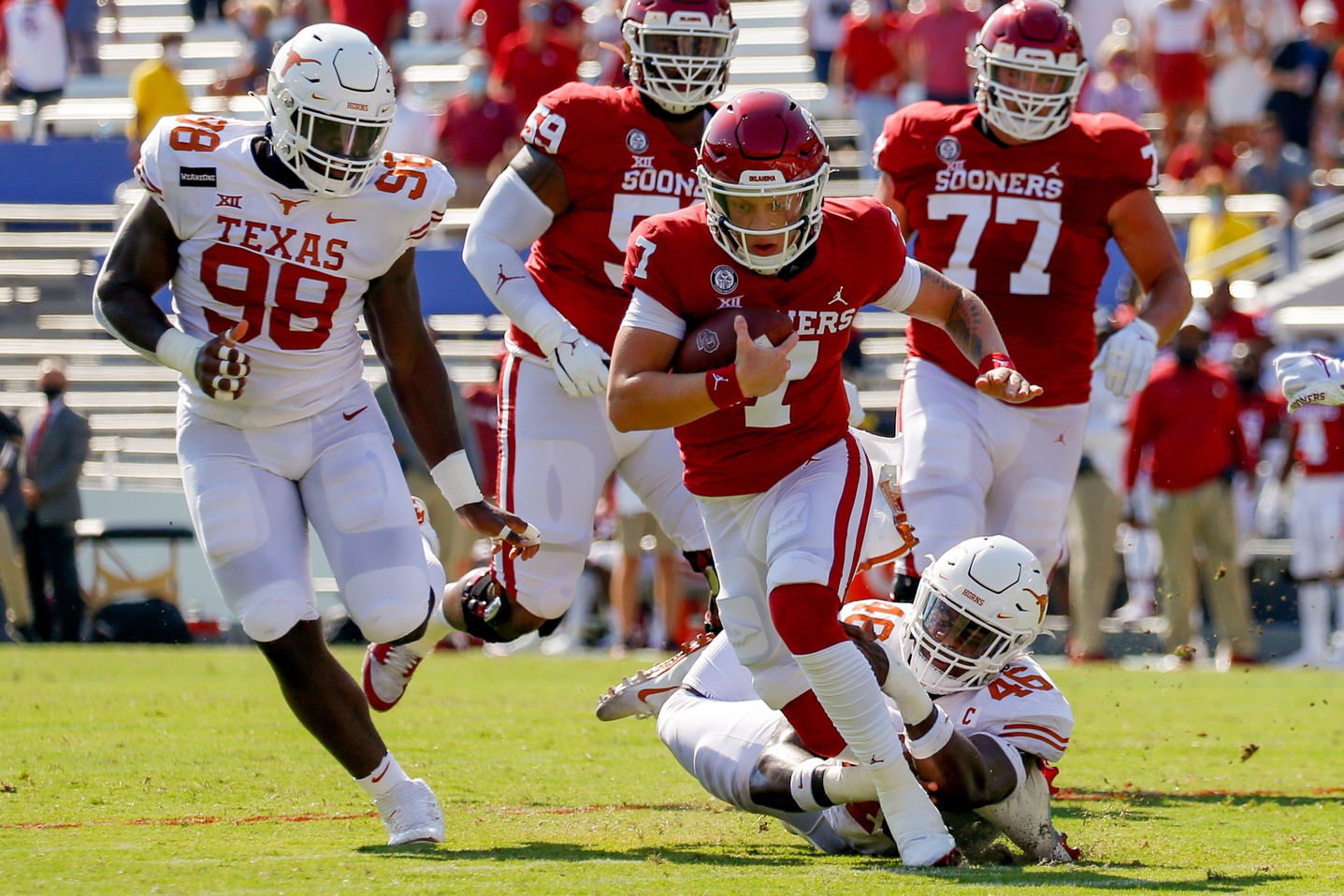 draft-2022-nfl-mock-draft-houston-texans-spencer-rattler-new-york-giants-quarterback-sam-howell
