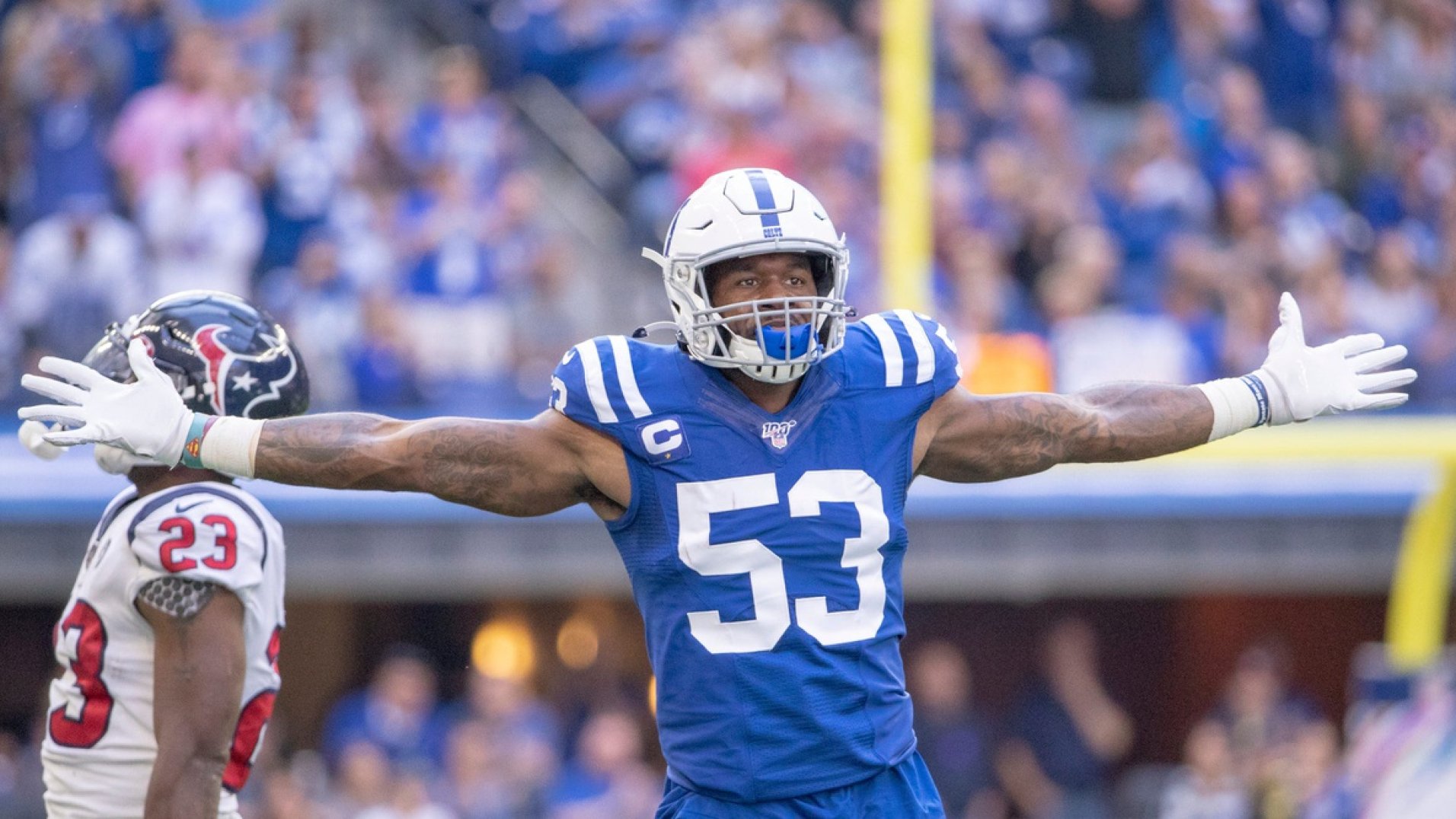 Colts make LB Darius Leonard highestpaid linebacker in the NFL with 5