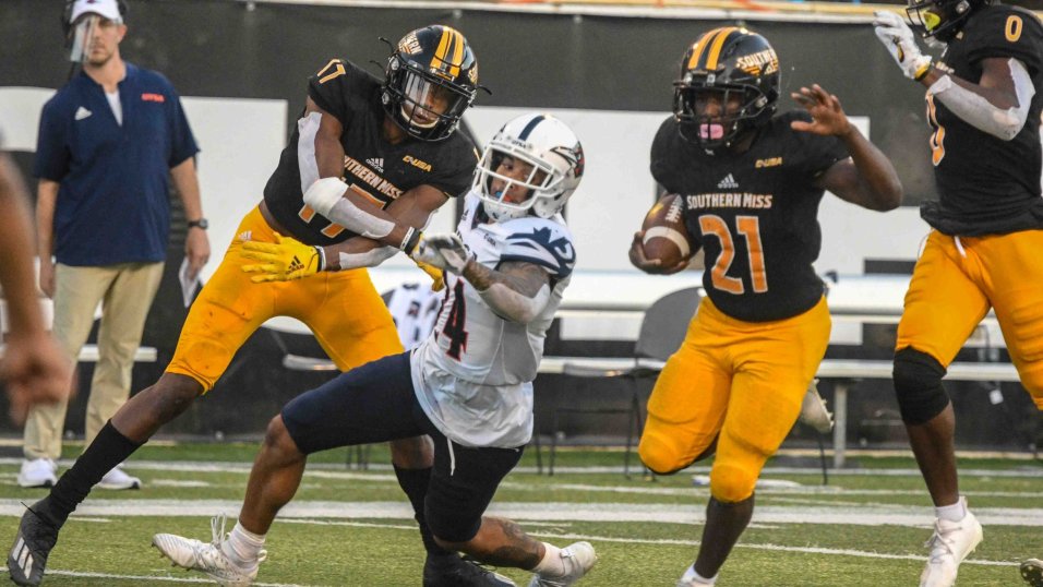 Frank Gore Jr. steps in at QB, helps lead Southern Mississippi to second  win of season