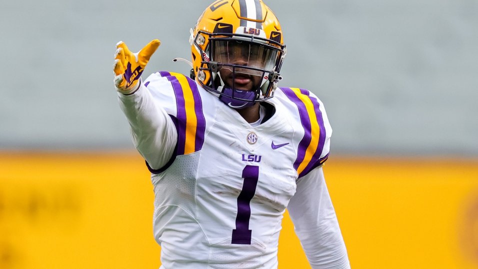 PFF ranks the top 10 wide receivers in college football for 2022
