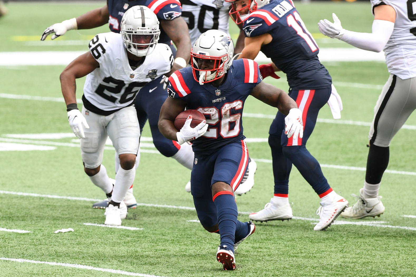 nfl-new-england-patriots-trade-sony-michel-los-angeles-rams