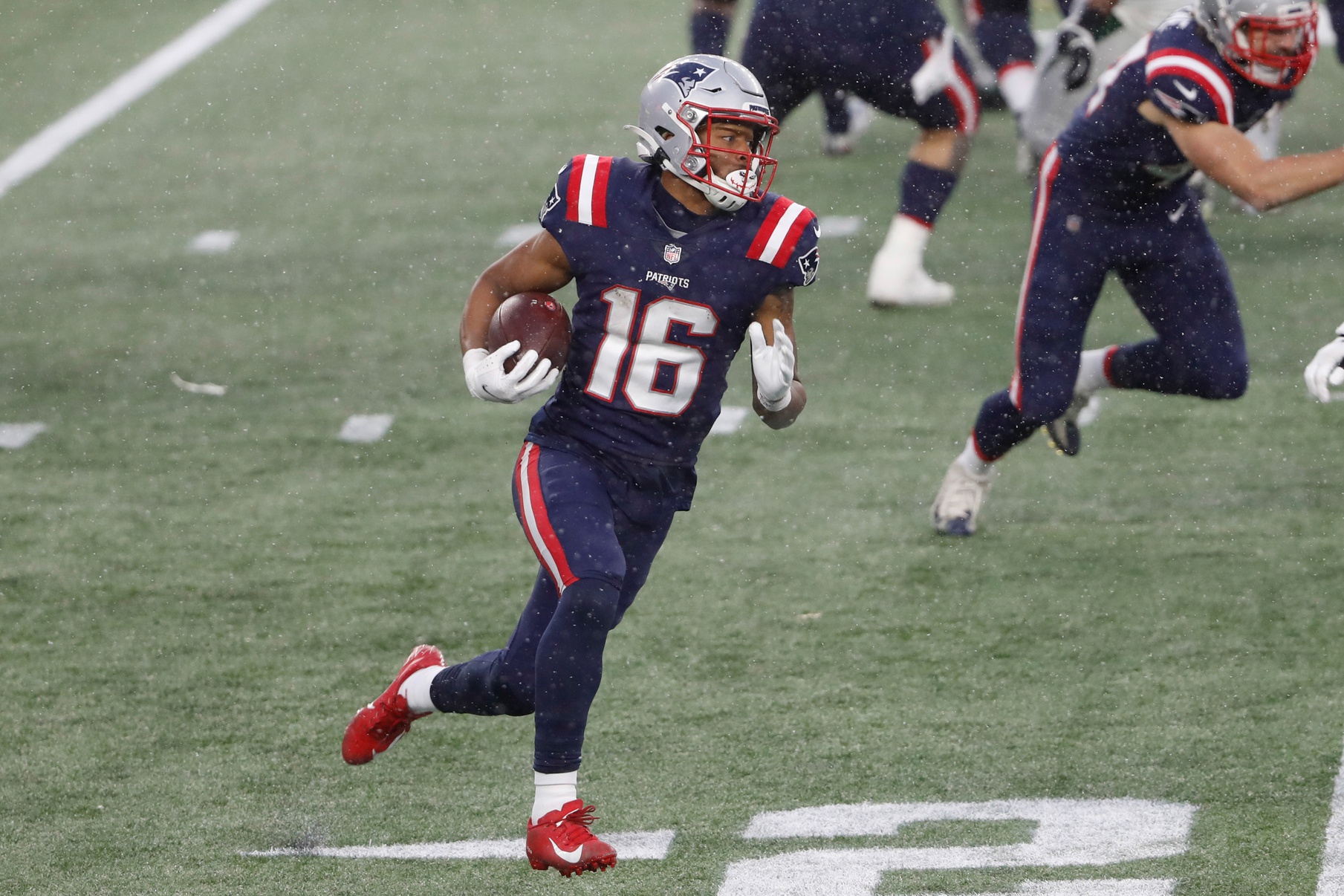 nfl-jakobi-meyers-new-england-patriots-top-receiver-2021