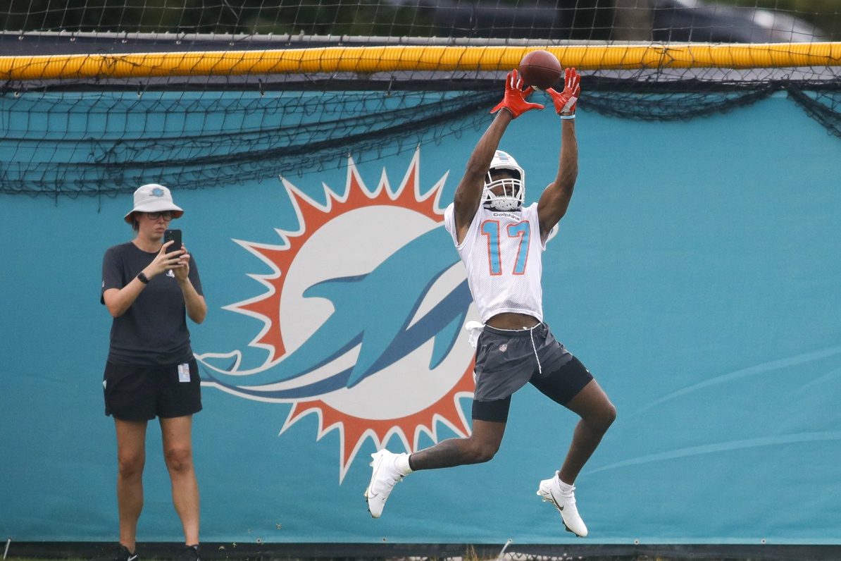 Fantasy Football take on Jaguars RB Travis Etienne gets scrutinized on  social media