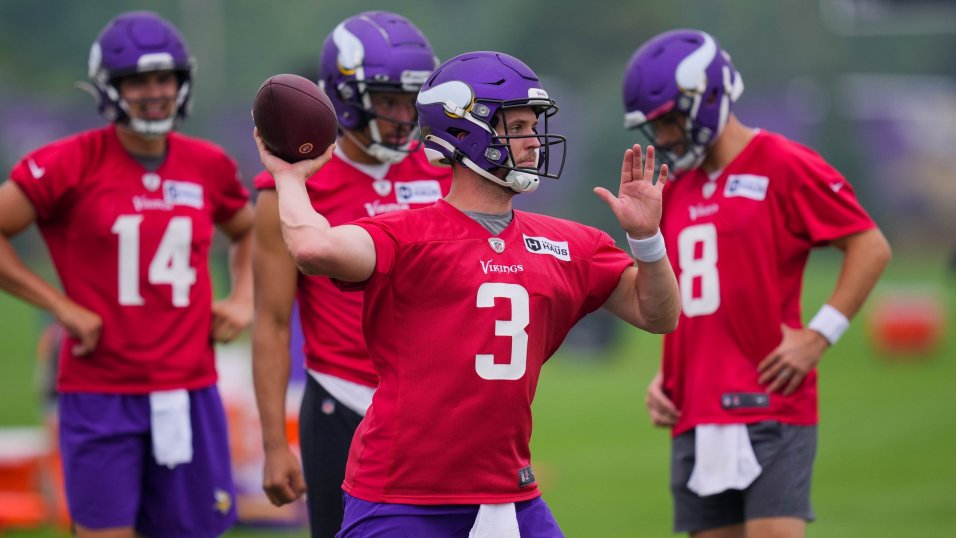 Coach Zimmer 'Frustrated' With Unvaccinated MN Vikings Players