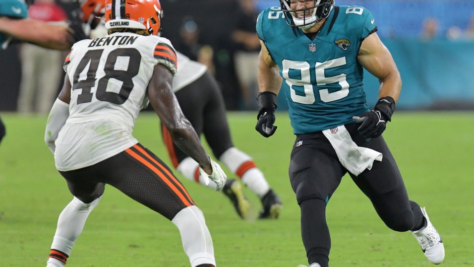 Breaking down Tim brief stint as an NFL tight end | NFL News, Rankings and Statistics | PFF