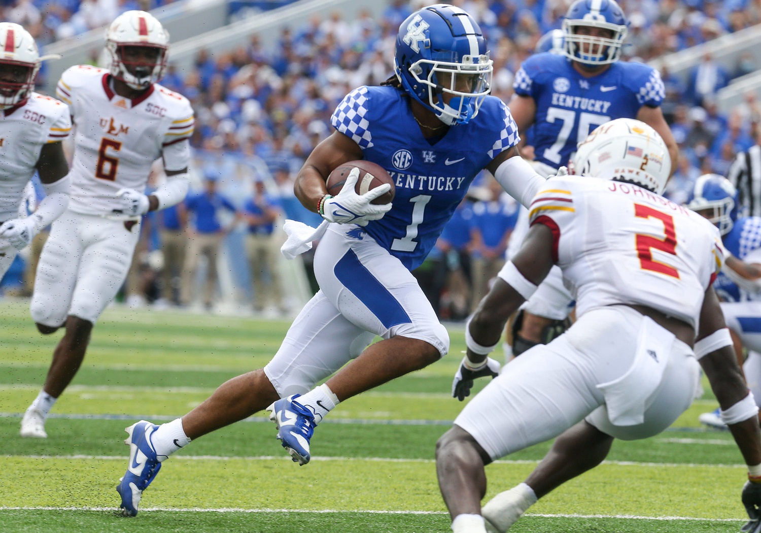 Kentucky football: Wan'Dale Robinson's return bolsters offense