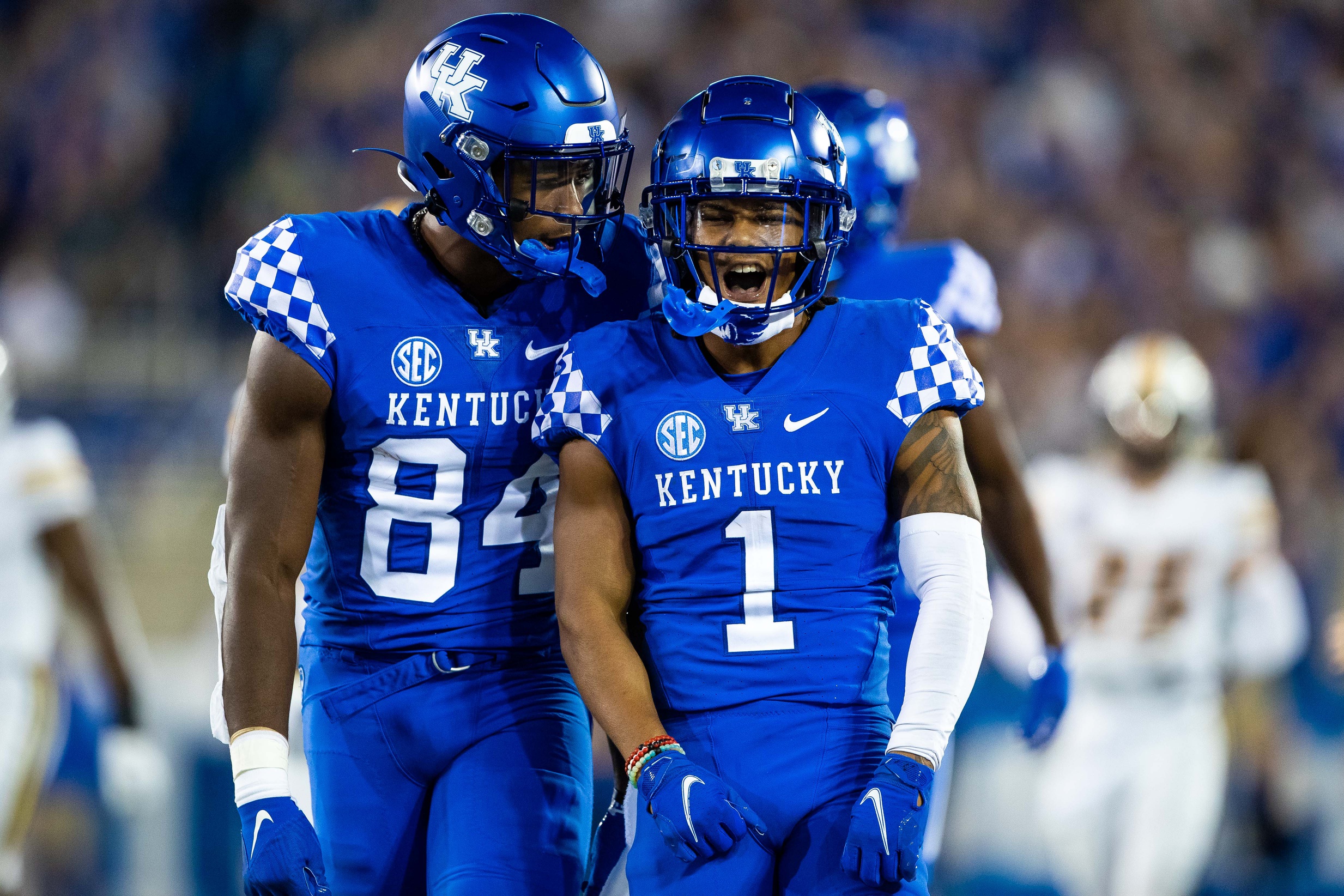 Kentucky wildcats football: Wan'Dale Robinson encouraged with offense after  Saturday scrimmage - A Sea Of Blue