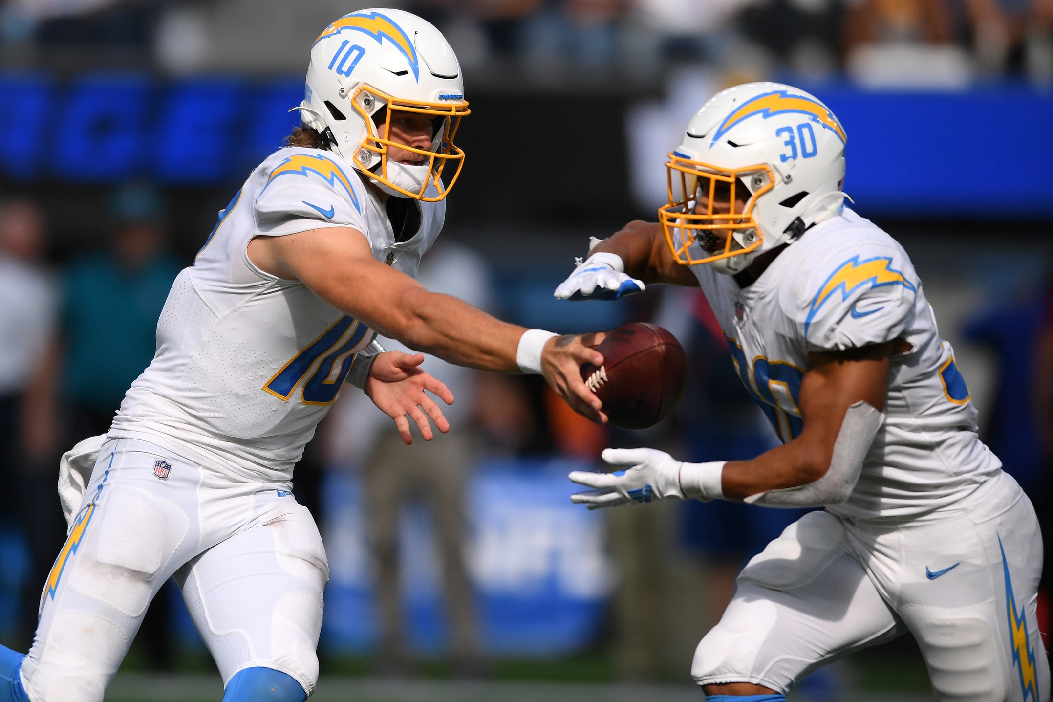 fantasy-football-dfs-ownership-report-pivot-plays-highest-owned-dfs-targets-week-3-2021