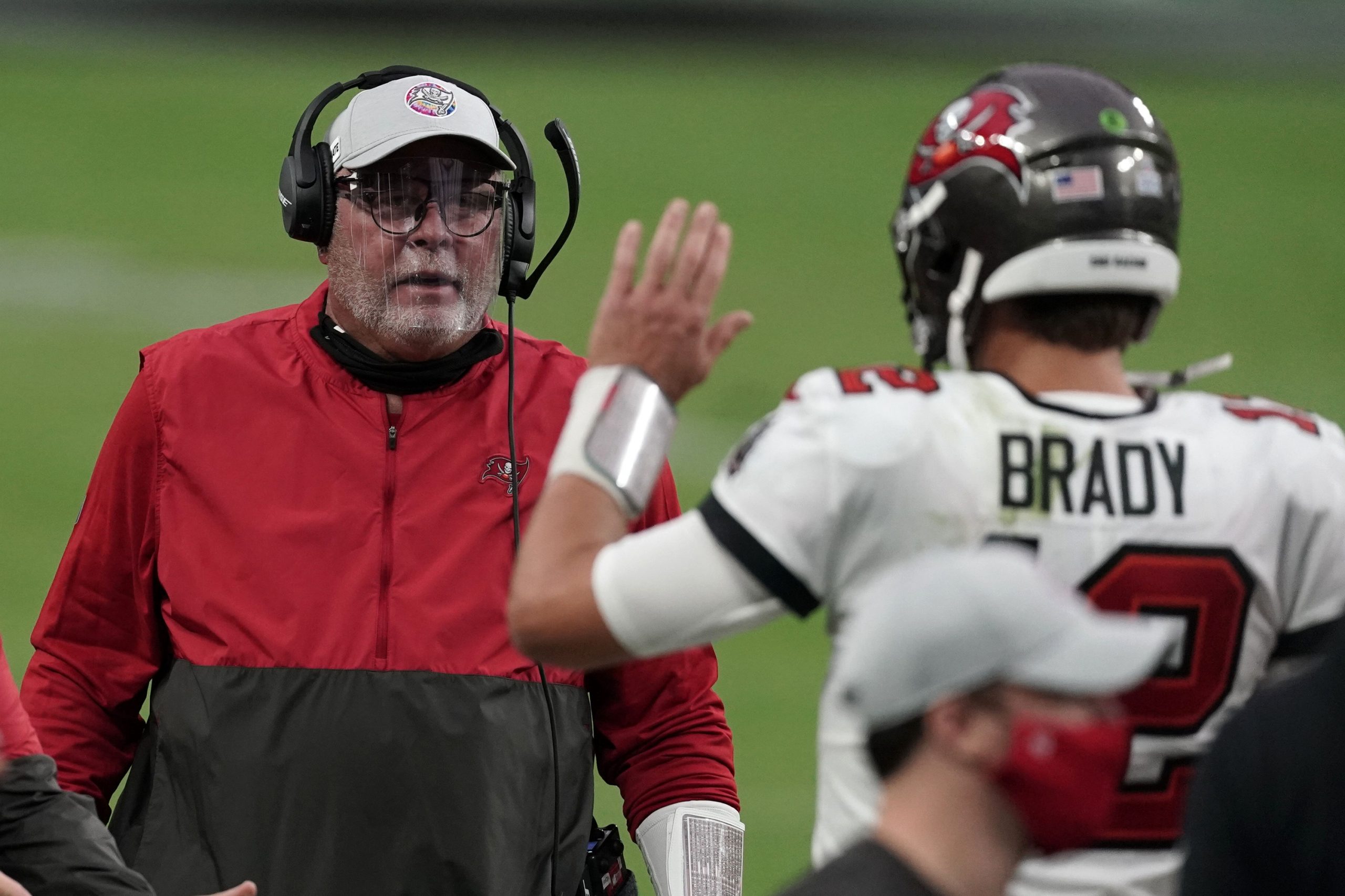 nfl-tampa-bay-buccaneers-test-case-of-multiplicity-tom-brady-bruce-arians-offense-2021