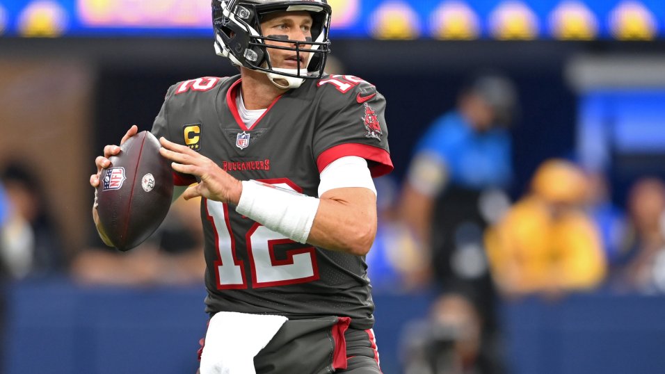 Best NFL Week 4 Sunday Night Football single-game & player props bets, NFL  and NCAA Betting Picks