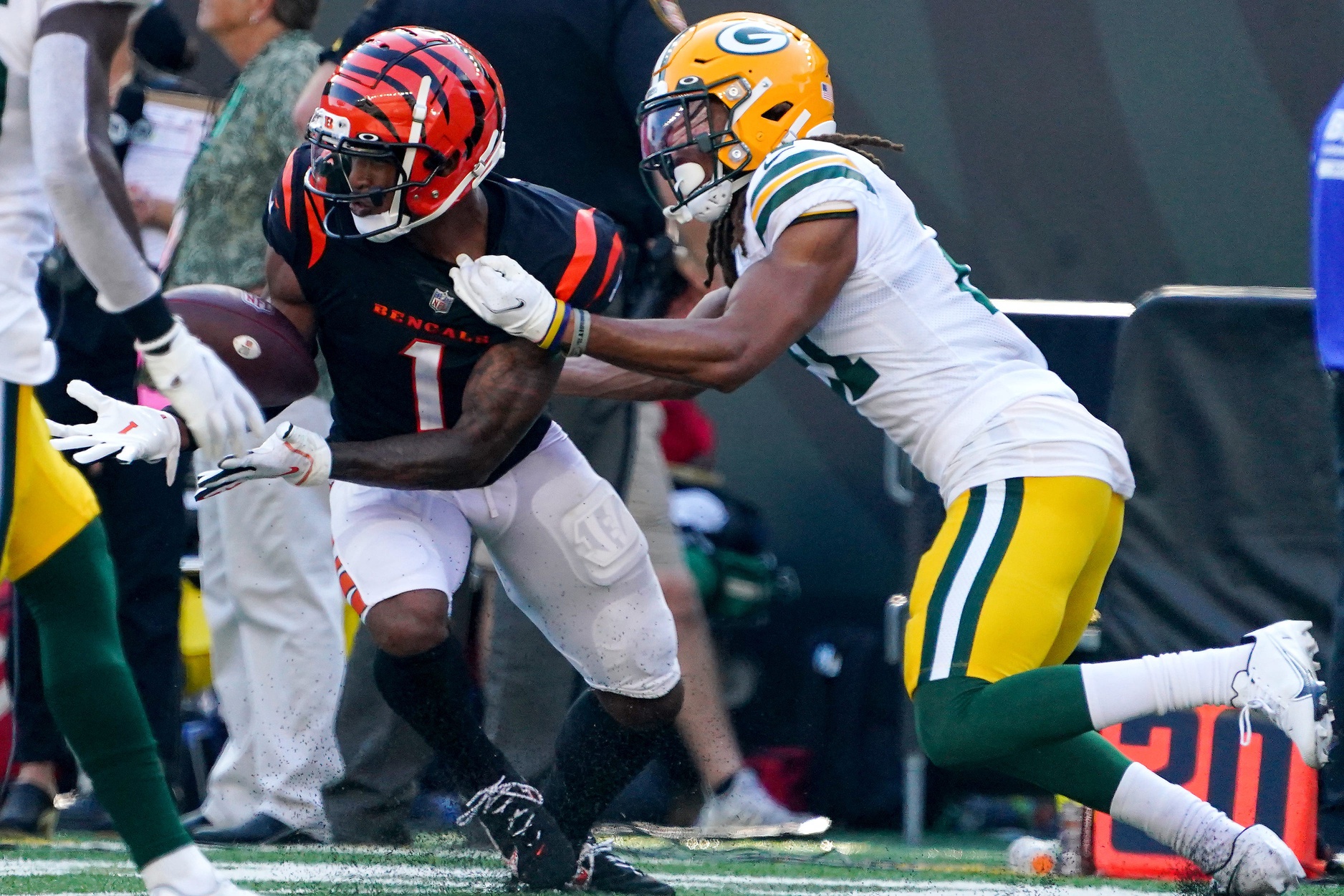 fantasy-football-x-wr-cb-matchups-target-avoid-week-6-2021