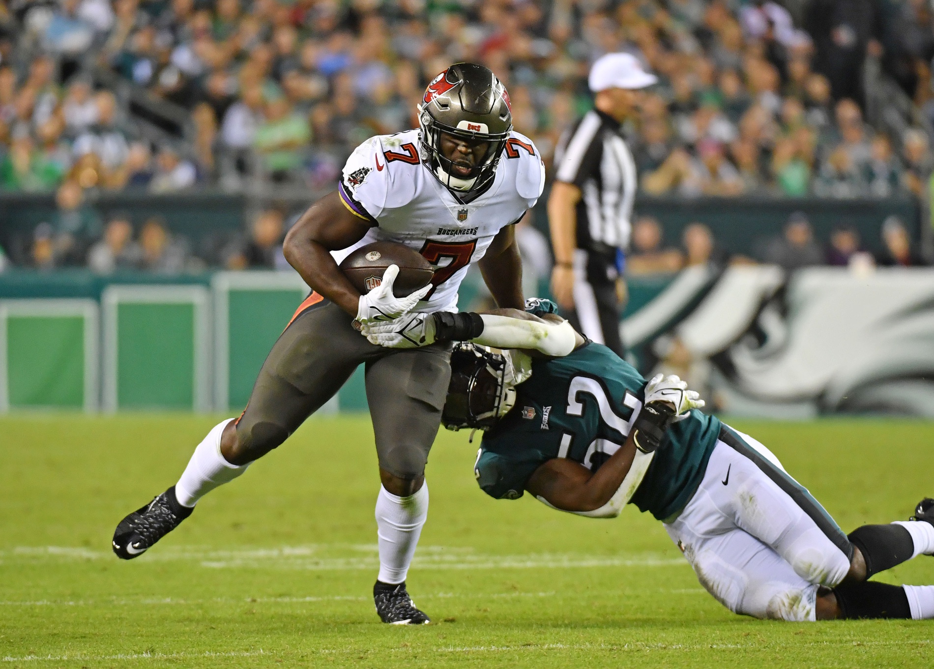 fantasy-football-immediate-takeaways-nfl-week-6-thursday-night-football-tampa-bay-buccaneers-philadelphia-eagles-2021