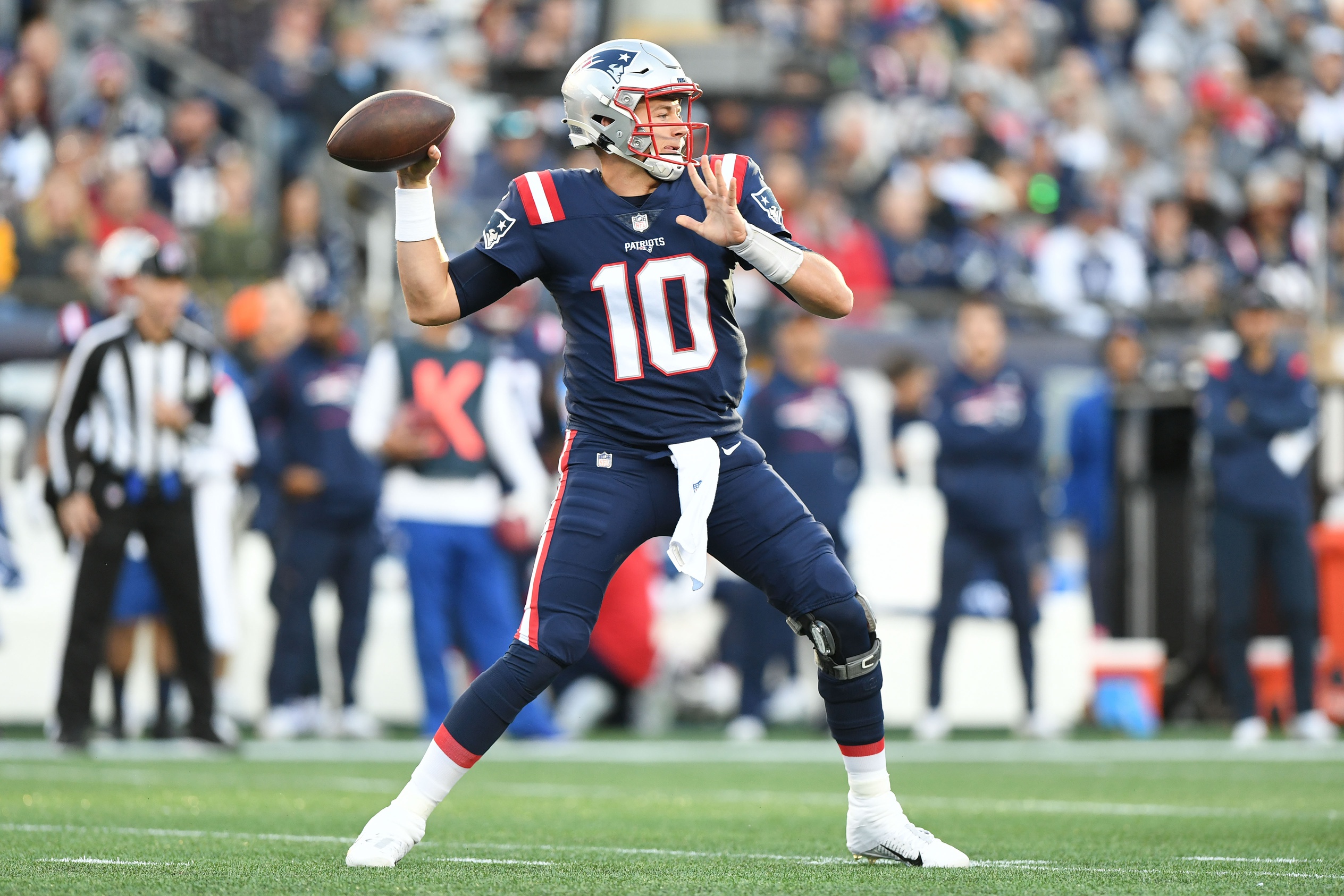 fantasy-football-best-week-11-fantasy-football-streaming-options-quarterbacks-tight-ends-2021