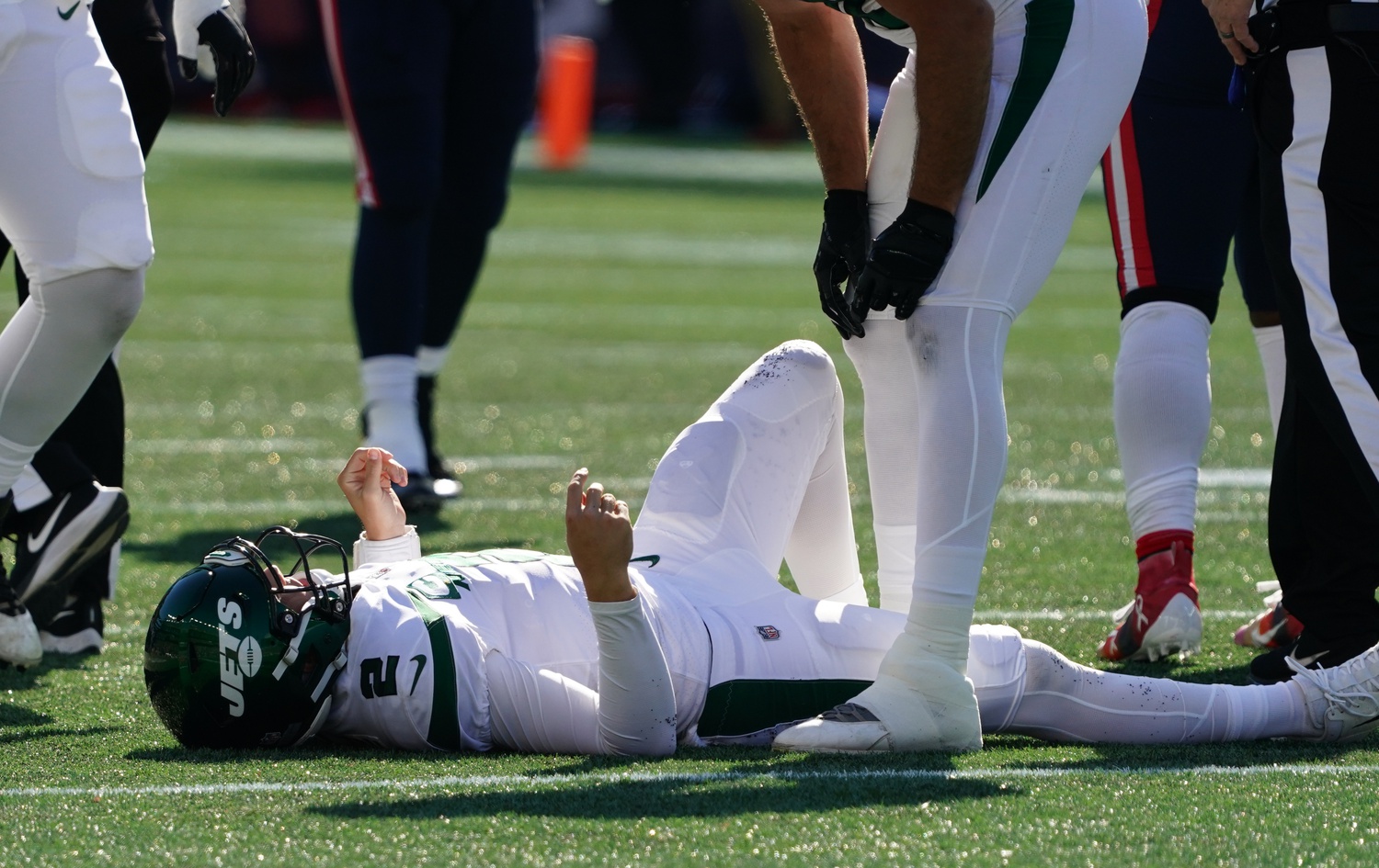 Week 7 NFL Injury Recap & Analysis: Miles Sanders sprains ankle, Zach  Wilson suffers knee injury, PFF News & Analysis