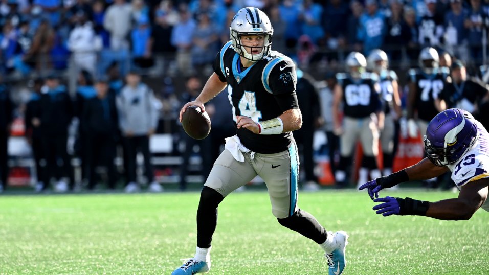 Carolina Panthers quarterback Sam Darnold out 4-6 weeks with shoulder  injury | NFL News, Rankings and Statistics | PFF