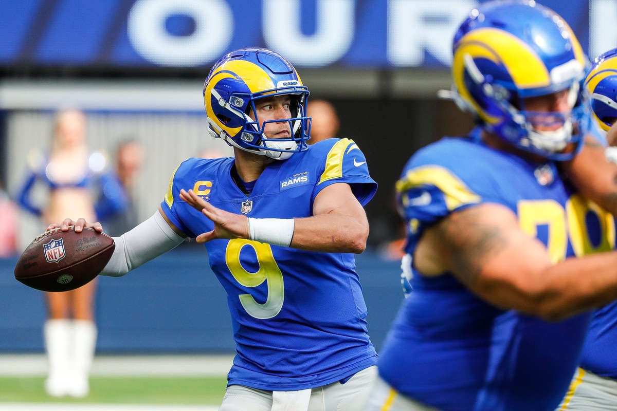 nfl-2021-mvp-award-matthew-stafford-ryan-tannehill-los-angeles-rams-tennessee-titans