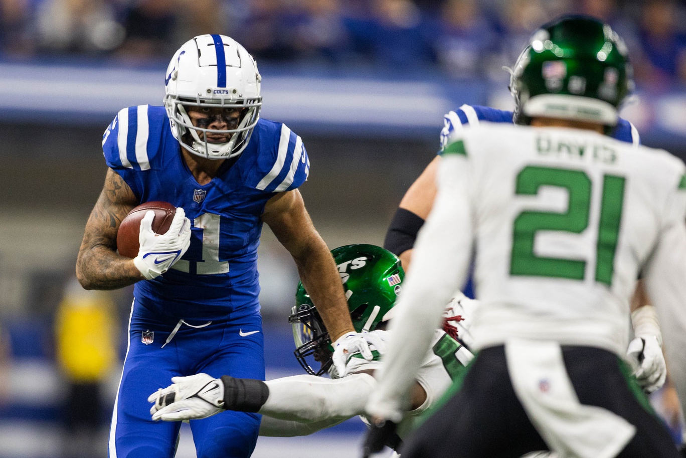 week-17-fantasy-football-waiver-wire-targets-trade-candidates-start-sit-roster-decisions-pff-routes-run-2021