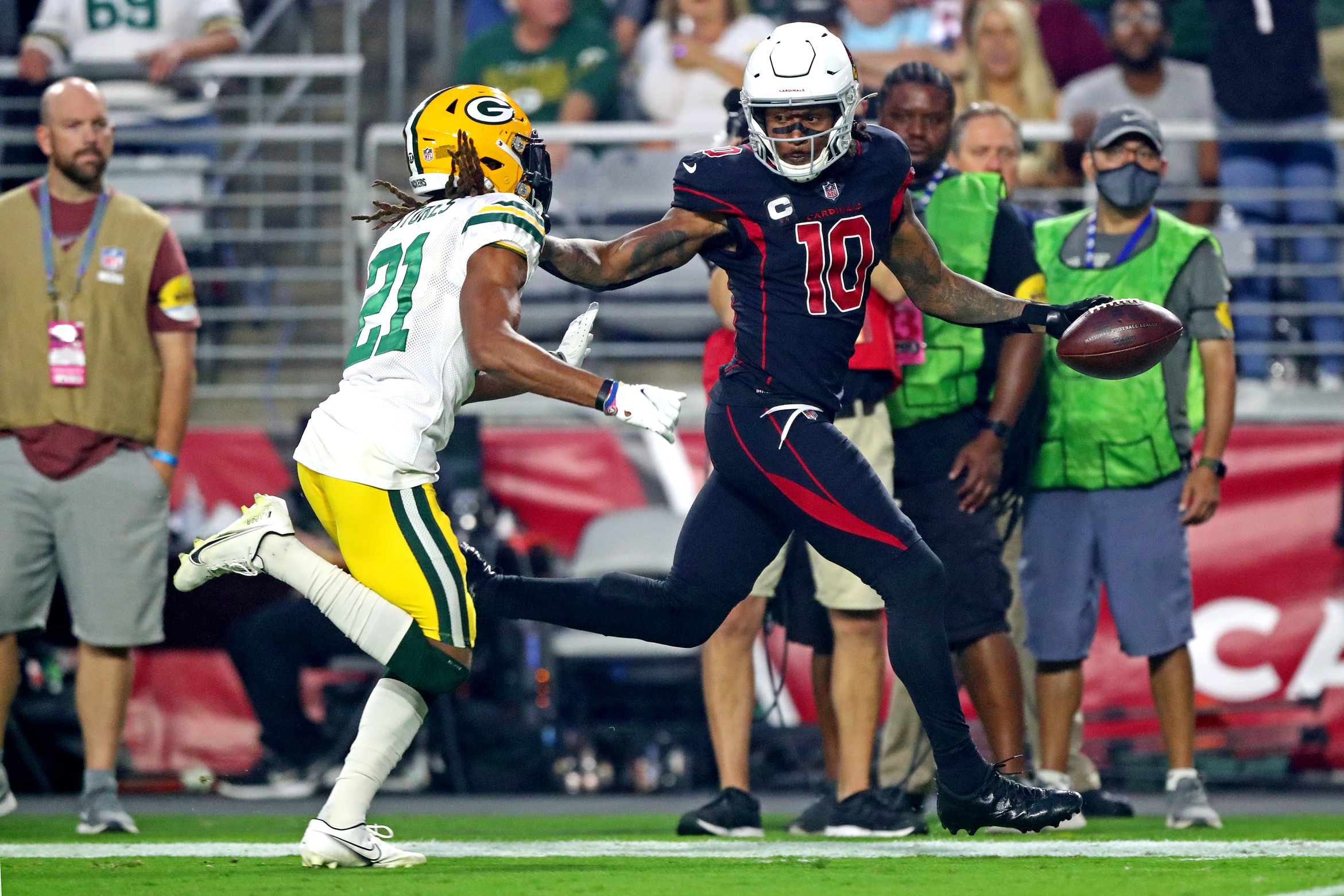 fantasy-football-week-14-wr-cb-mismatches-shadow-coverage-dfs-fantasy-football-leagues-2021