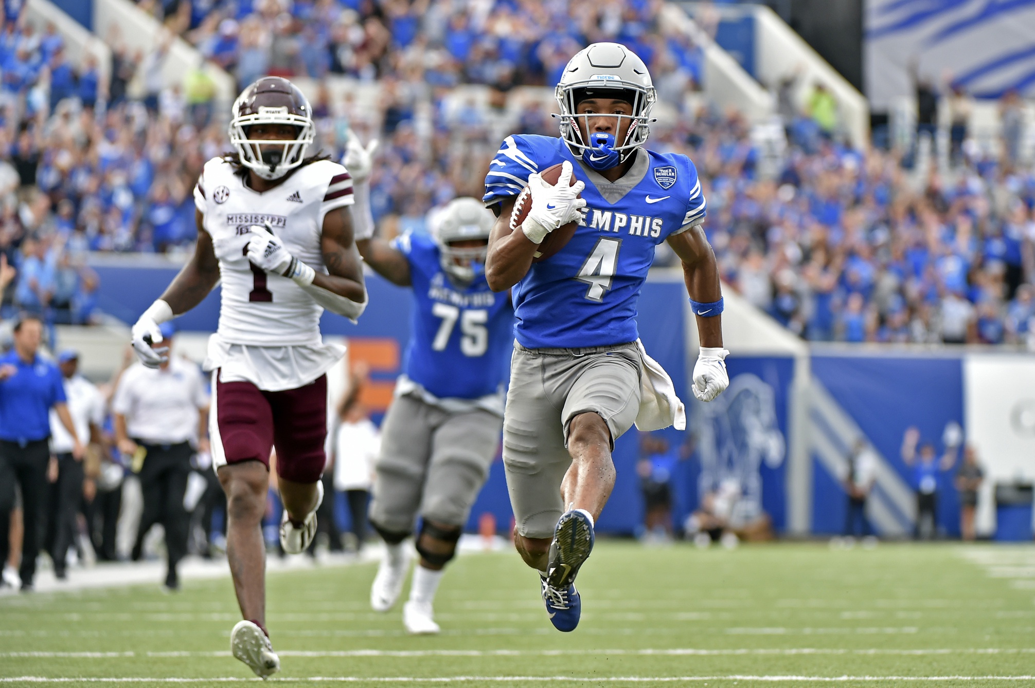 Memphis Tigers wide receiver Calvin Austin grinded from walk-on to  first-team All-AAC at his hometown school, College Football