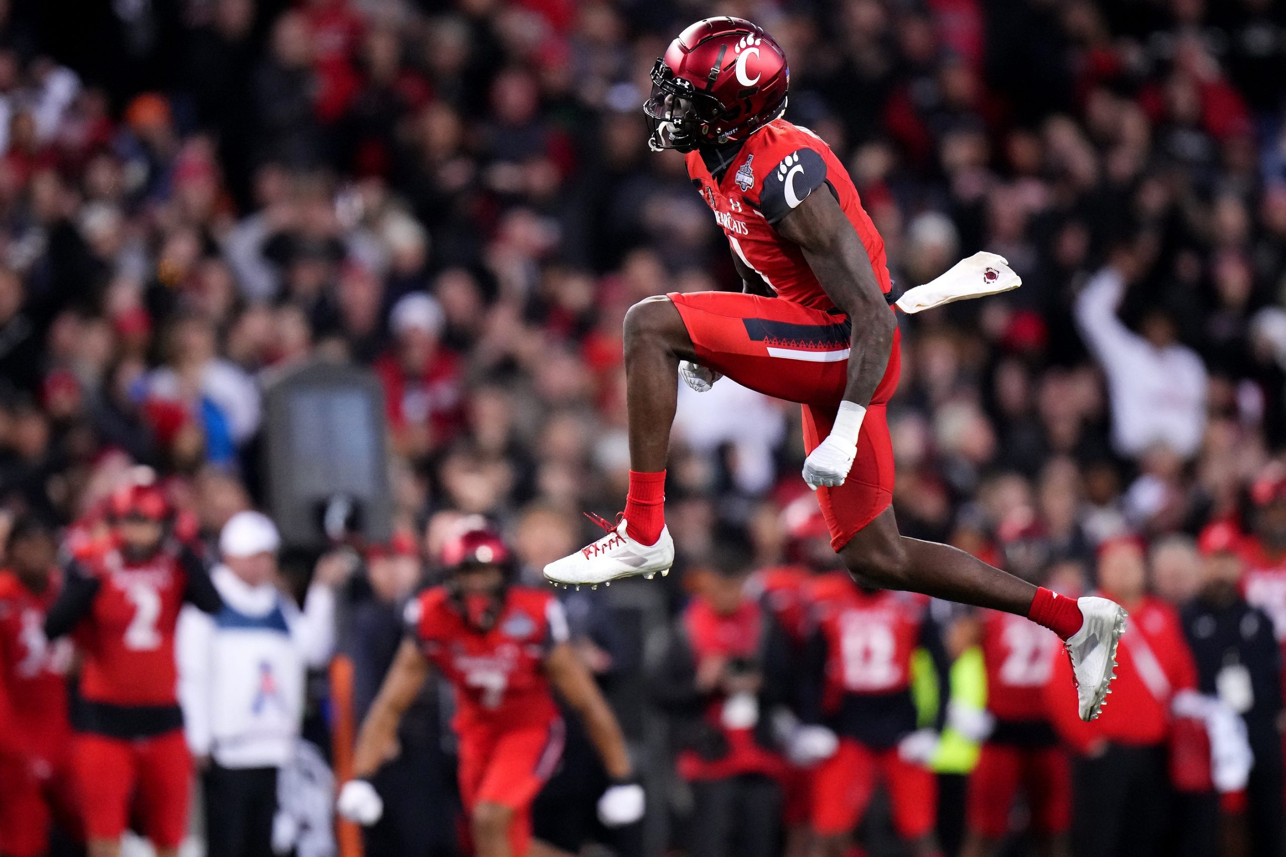 college-football-alabama-crimson-tide-cincinnati-bearcats-2021-national-championship-game