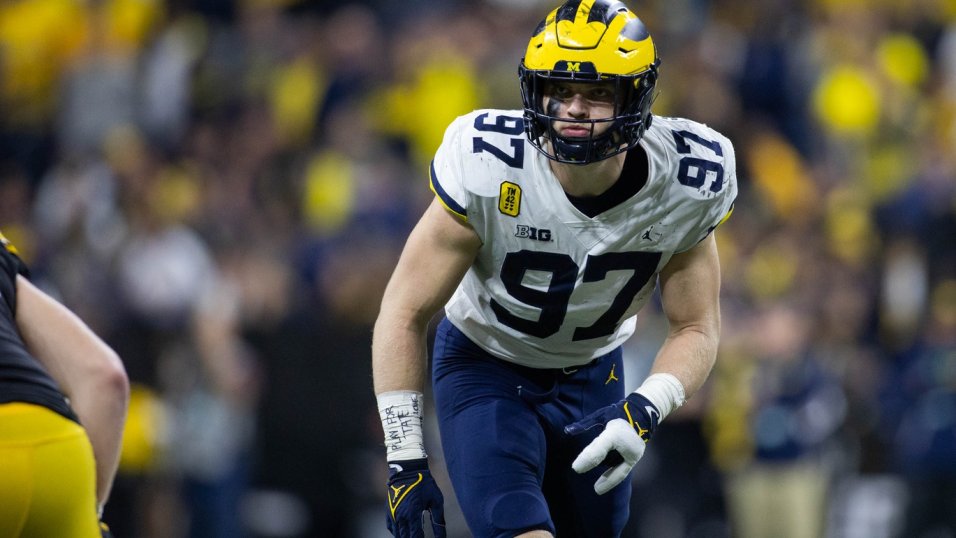 2022 NFL Mock Draft: Fan picks for all non-playoff teams using