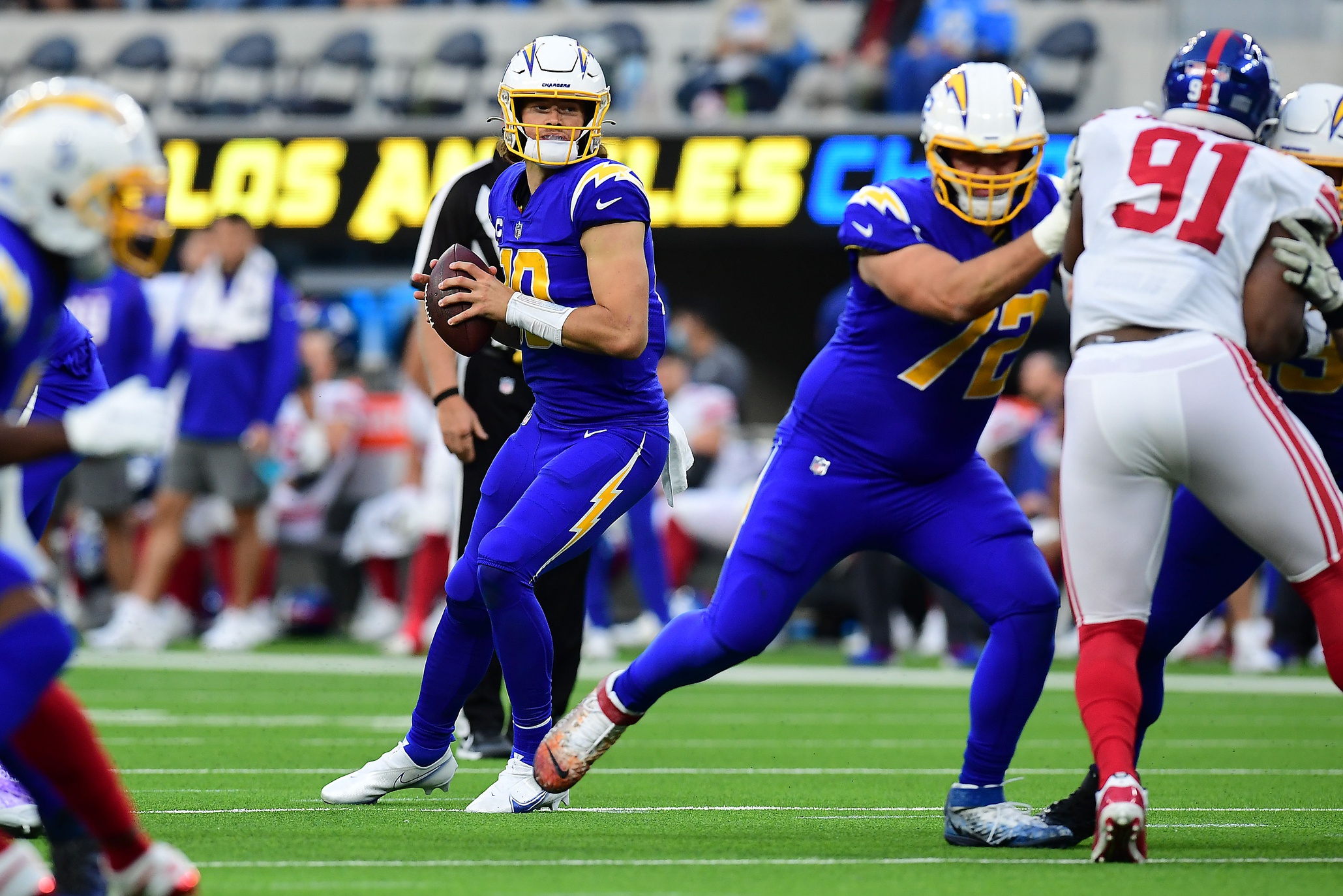 nfl-week-14-game-recap-los-angeles-chargers-37-new-york-giants-21