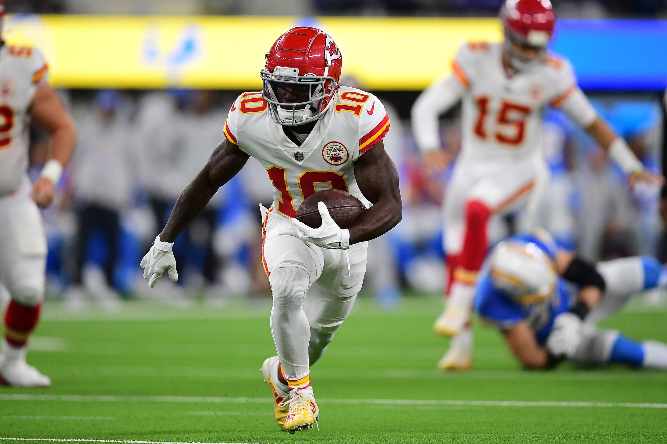fantasy-football-immediate-takeaways-from-nfl-week-15-thursday-night-football-kansas-city-chiefs-los-angeles-chargers-2021