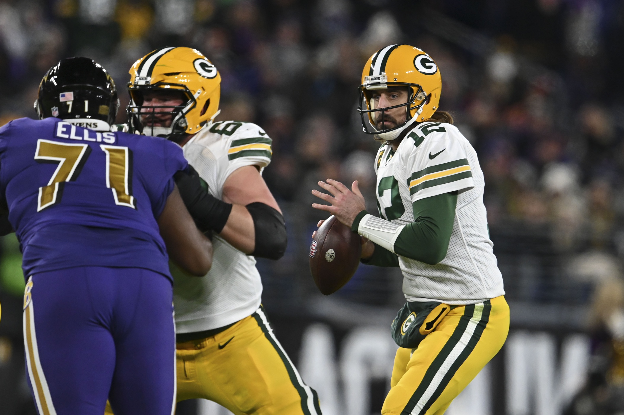 nfl-mvp-green-bay-packers-aaron-rodgers-los-angeles-rams-matthew-stafford-2021