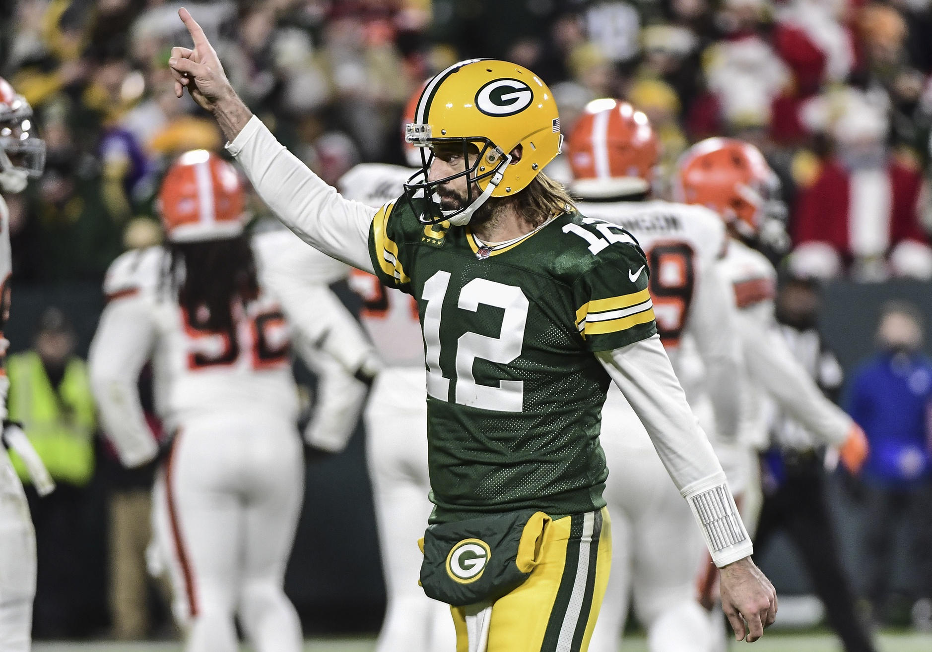 nfl-mvp-green-bay-packers-aaron-rodgers-los-angeles-rams-matthew-stafford-2021-2
