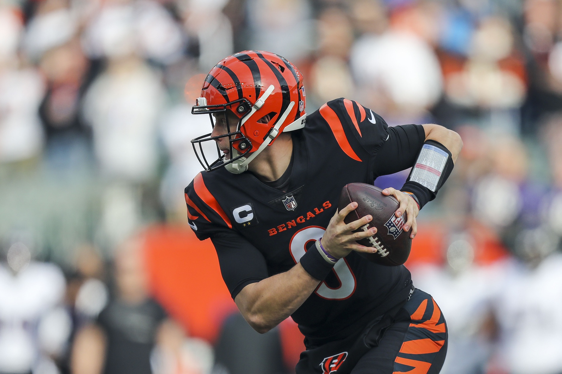 nfl-top-10-week-17-qb-storylines-tampa-bay-buccaneers-tom-brady-mvp-chances-rookie-qb-stock-watch-arizona-cardinals-kyler-murray-vs-dallas-cowboys-dak-prescott