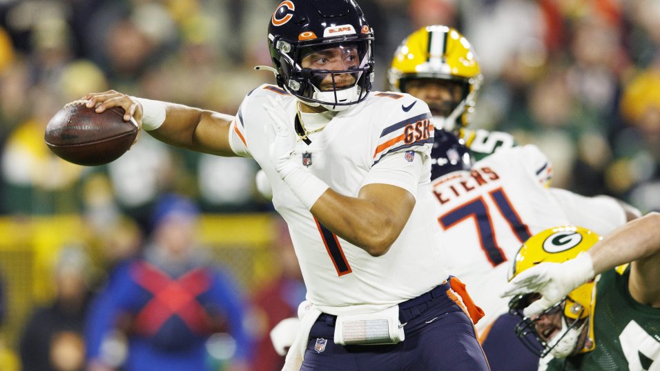 bears packers player prop bets