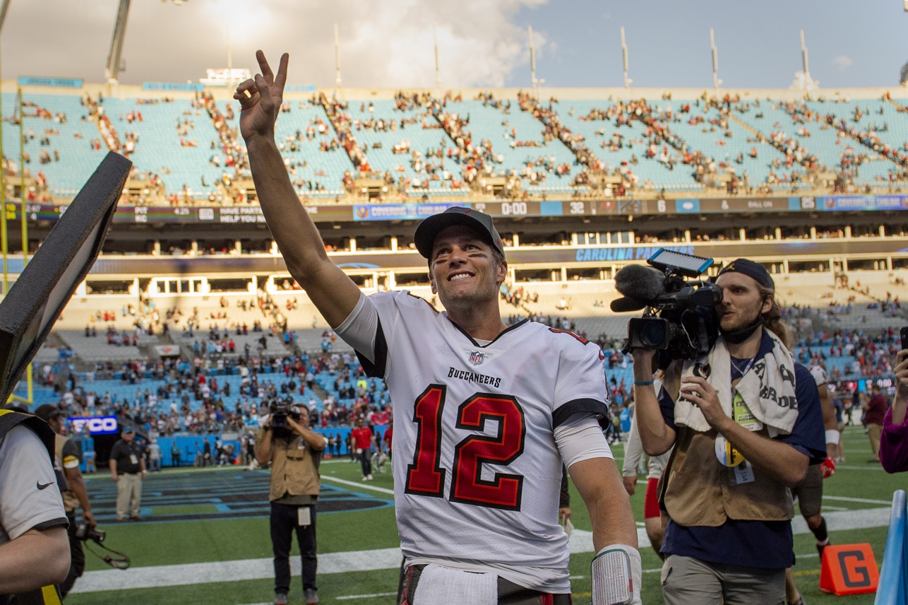 Tom brady best sale mvp shirt