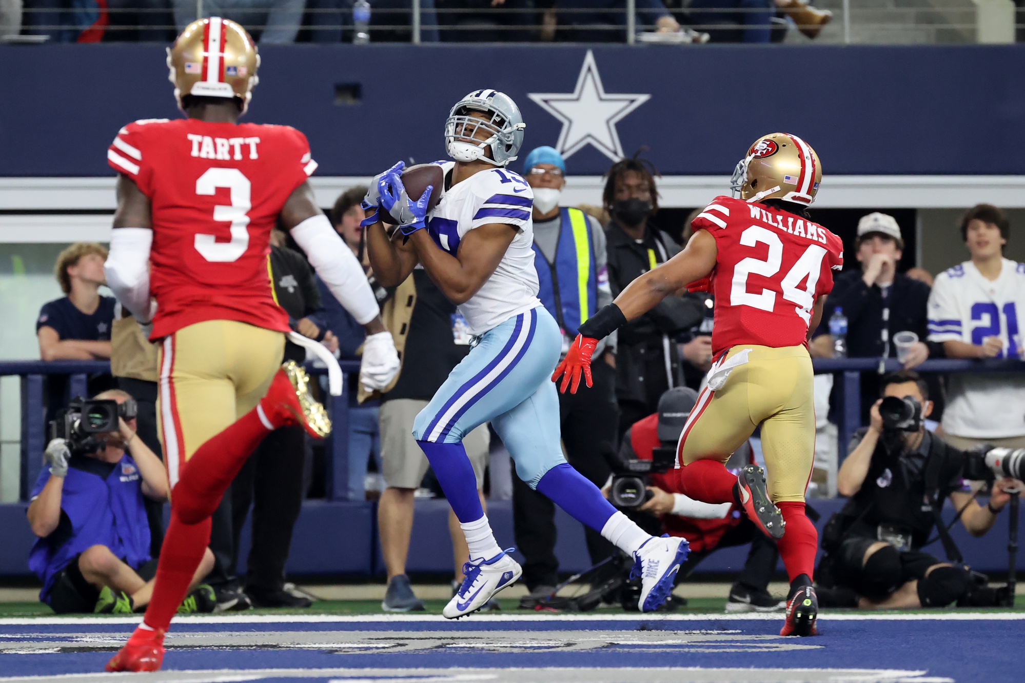 Reactions: 'Sauce' Gardner runs 4.41-second 40-yard dash at combine