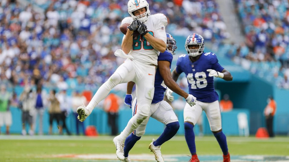 2022 Fantasy Football Prep: Analyzing the top free agent tight ends ...