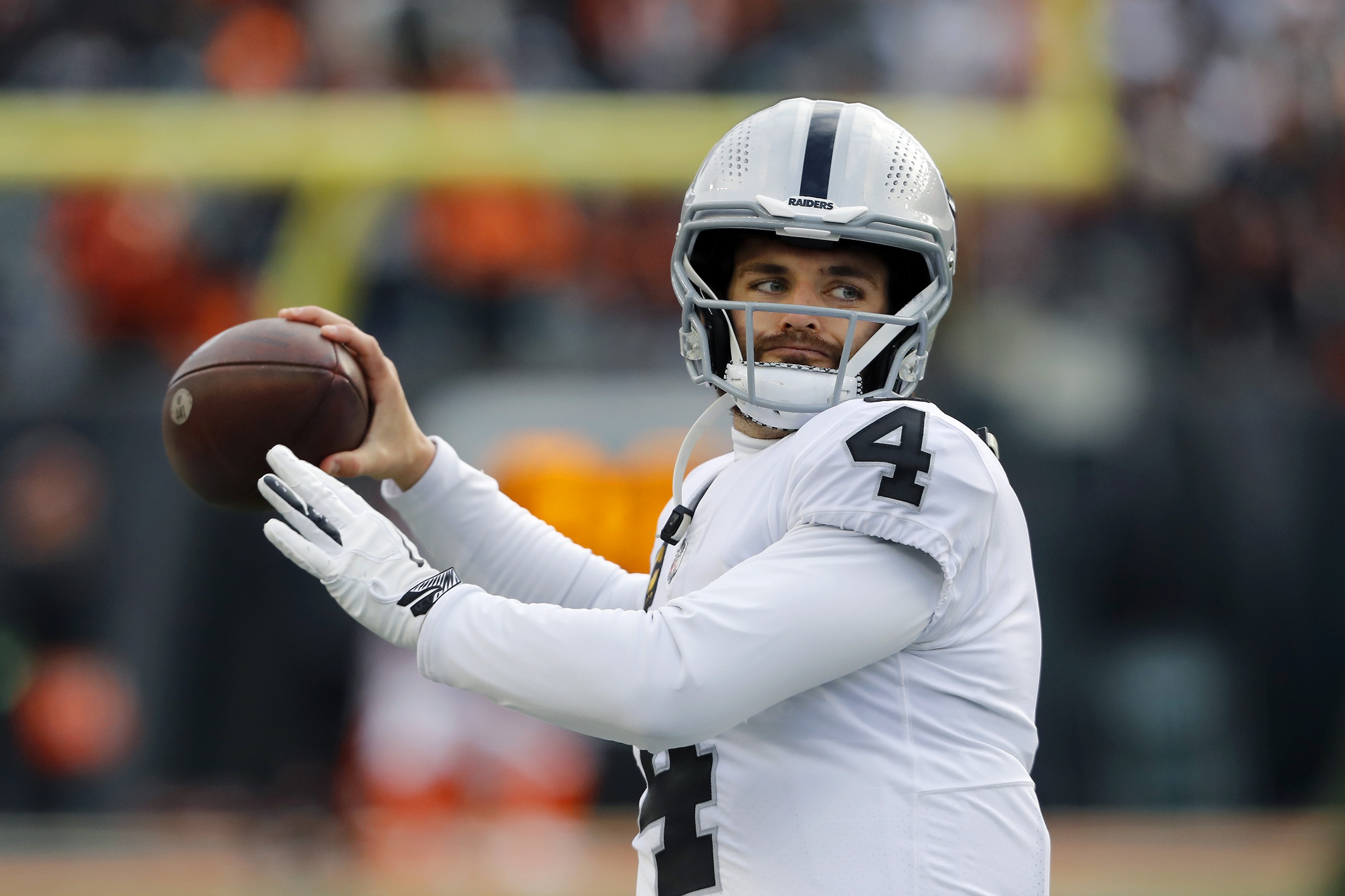 nfl-2022-derek-carr-extension-trade-necessary-las-vegas-raiders